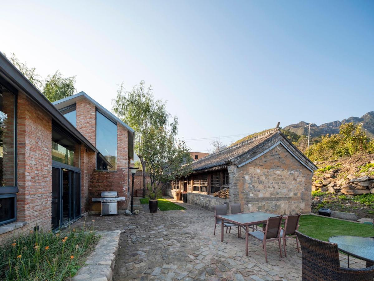 Brickyard Retreat At Mutianyu Great Wall Adjoin To Mutianyu Great Wall - Room With The View Of Great Wall - Free Chinese Massage Experience - Vehicle Shuttle Service - International Catering - Spa& Nail Beauty Facilities Huairou Exterior photo